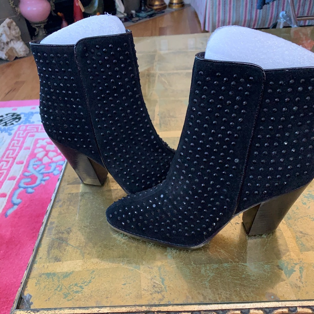 Donald Pliner Anniversary Booties
